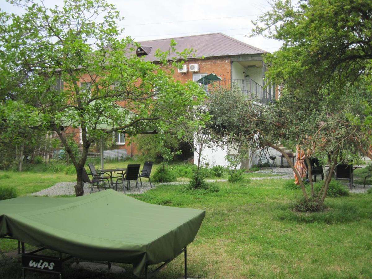 Guest House Inkit Πιτσούντα Εξωτερικό φωτογραφία