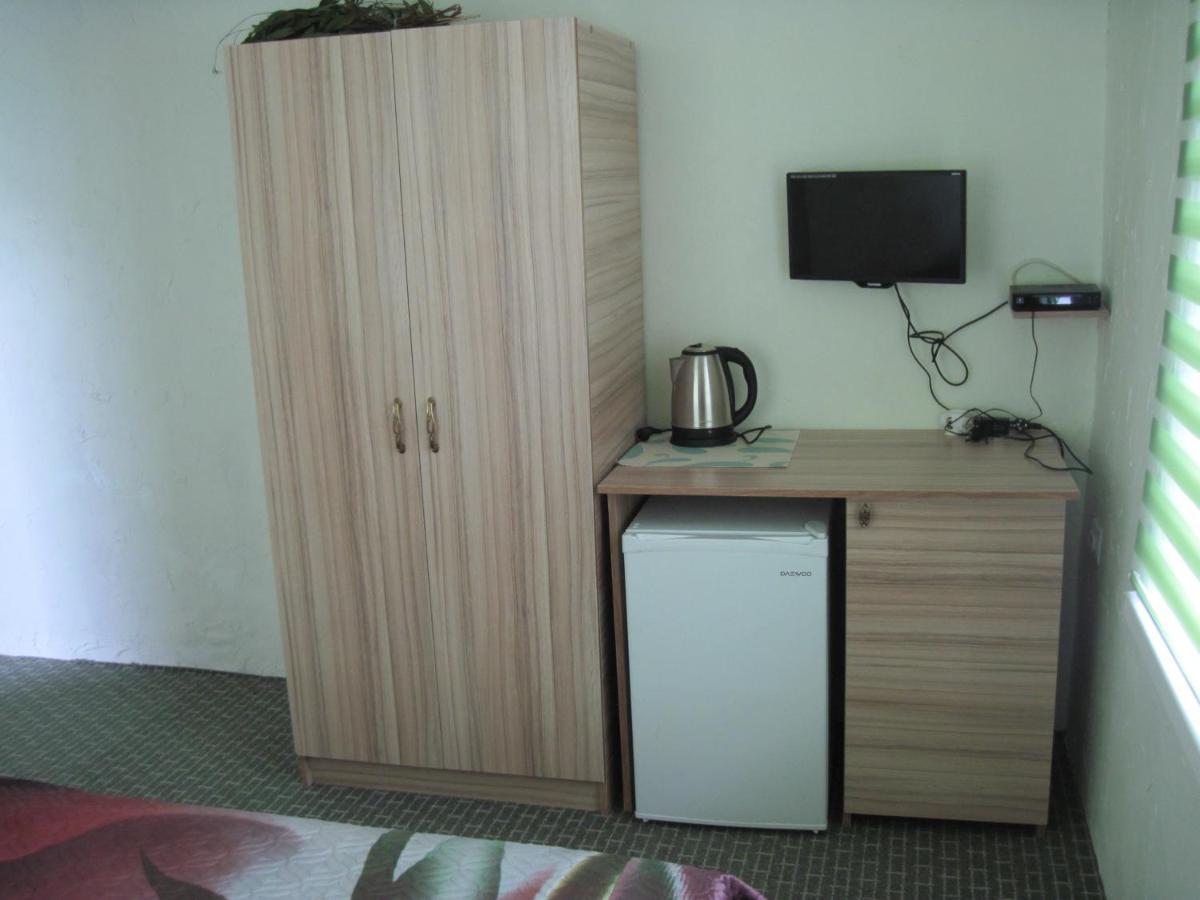 Guest House Inkit Πιτσούντα Εξωτερικό φωτογραφία